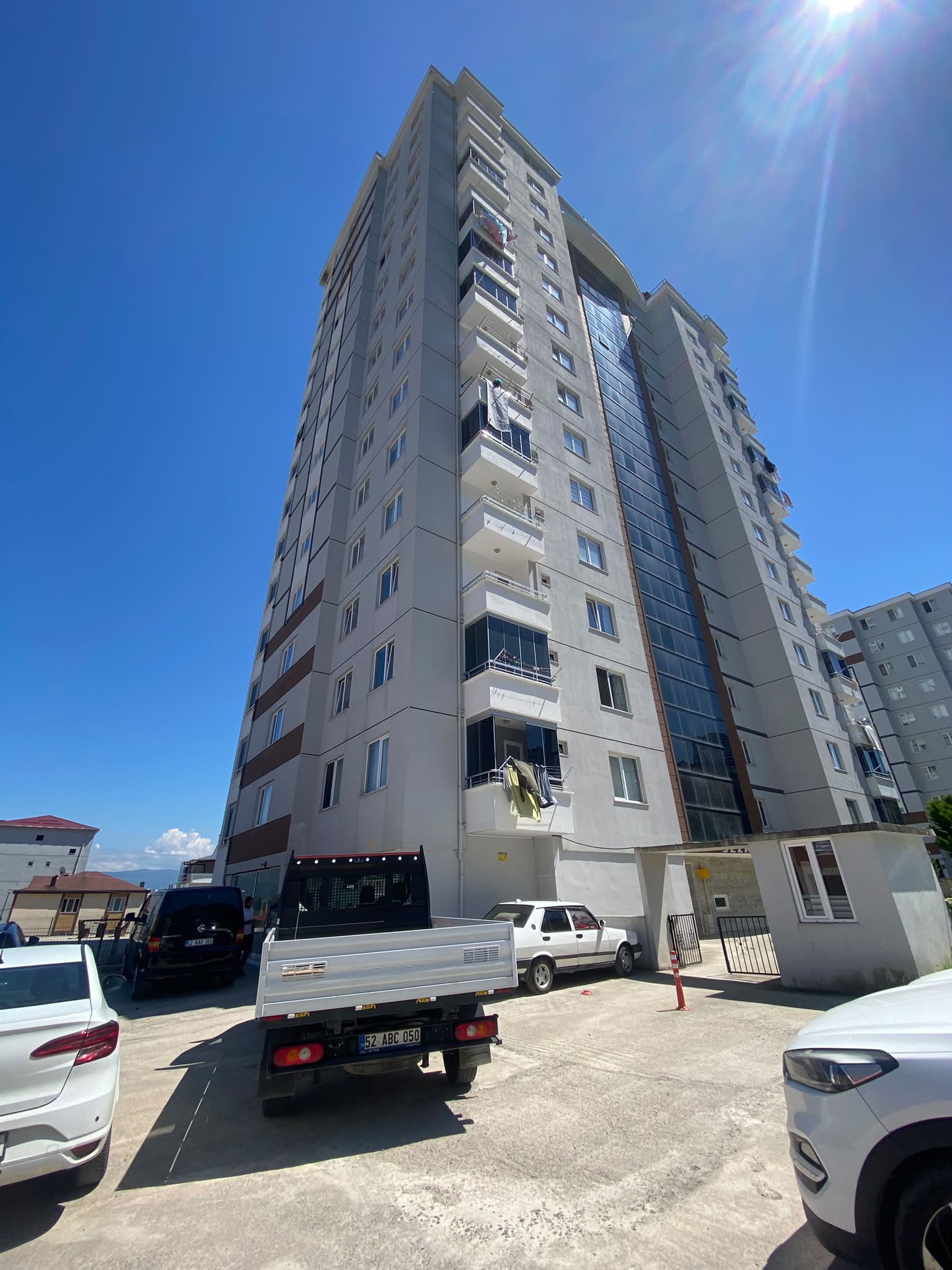 FATSA EVKAF MH. YENİ BİNADA HAZIR KİRACILI 300M2 SATILIK DÜKKAN